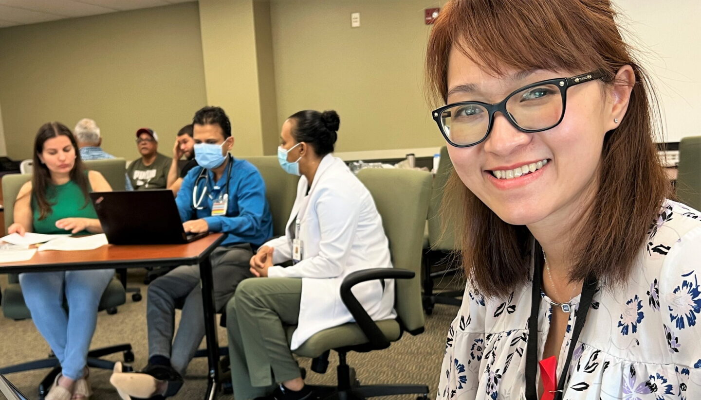 Pharmacist Linh Dopham